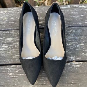 MICHAEL by Michael Shannon Elaina Pumps